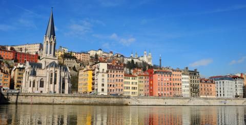 L'Eglise Saint-Georges et les quais de Saône © M.Chaulet - Ville de Lyon